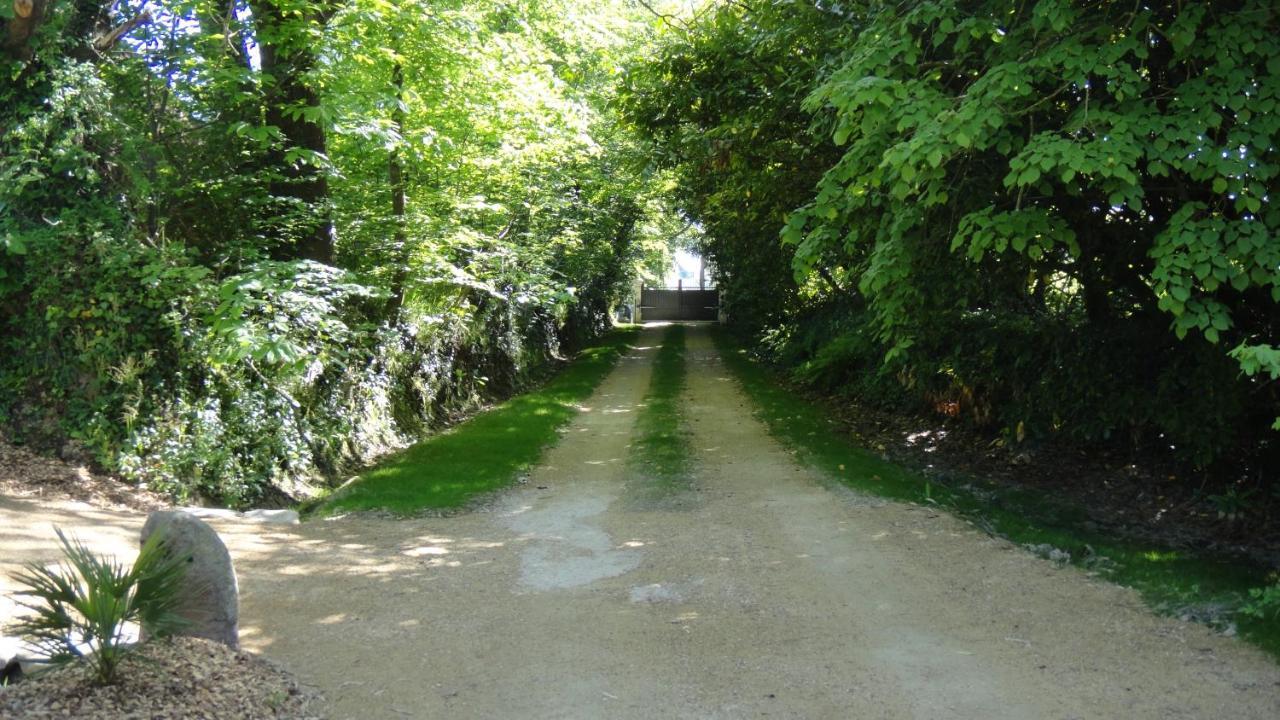 Tonn"O Loisirs Villa Servel Bagian luar foto