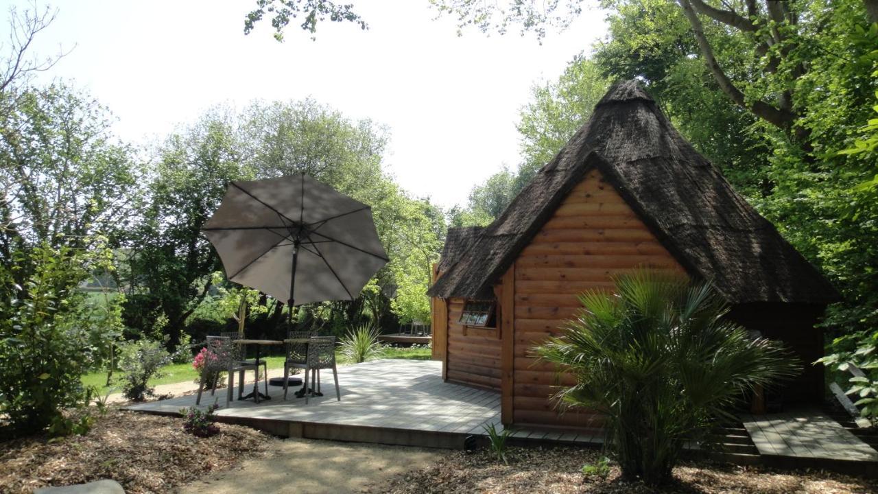 Tonn"O Loisirs Villa Servel Bagian luar foto